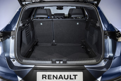 Renault-Symbioz-E-Tech-full-hybrid-Iconic-Mercury-Blue-69